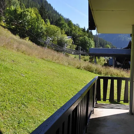 Fonctionnel Au Centre De Chatel, Proche Des Pistes - Fr-1-693-110 شقة